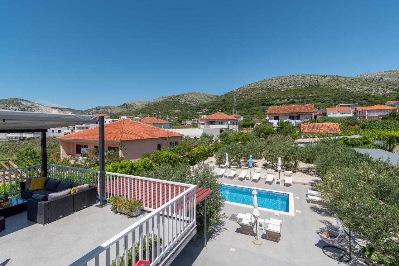 Apartmani Ville Vengo Трогир Екстериор снимка